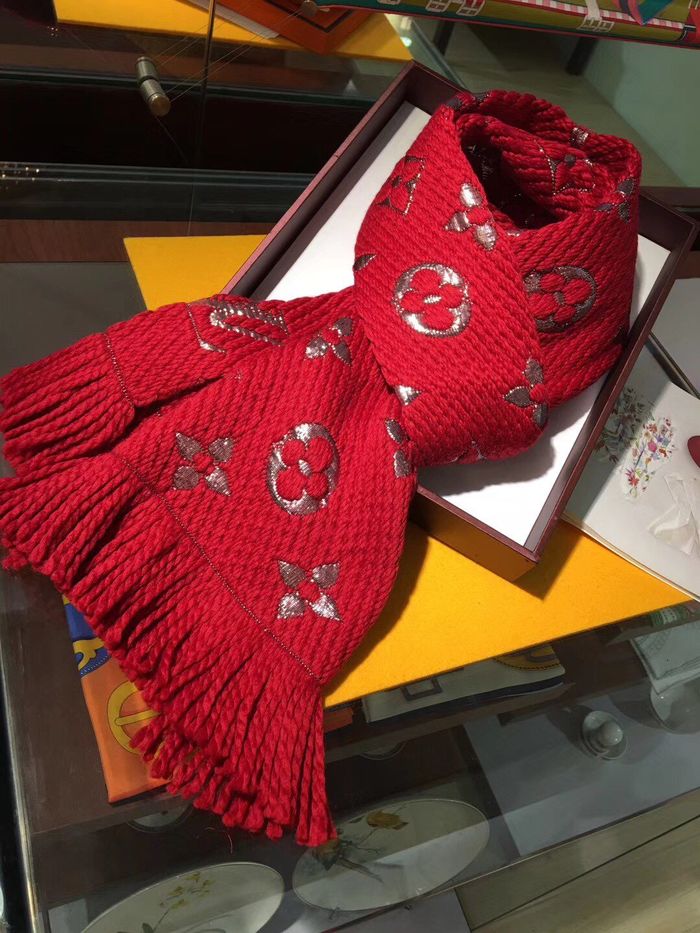 Louis Vuitton Scarf LV00162